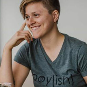 Boy(ish) | V Neck