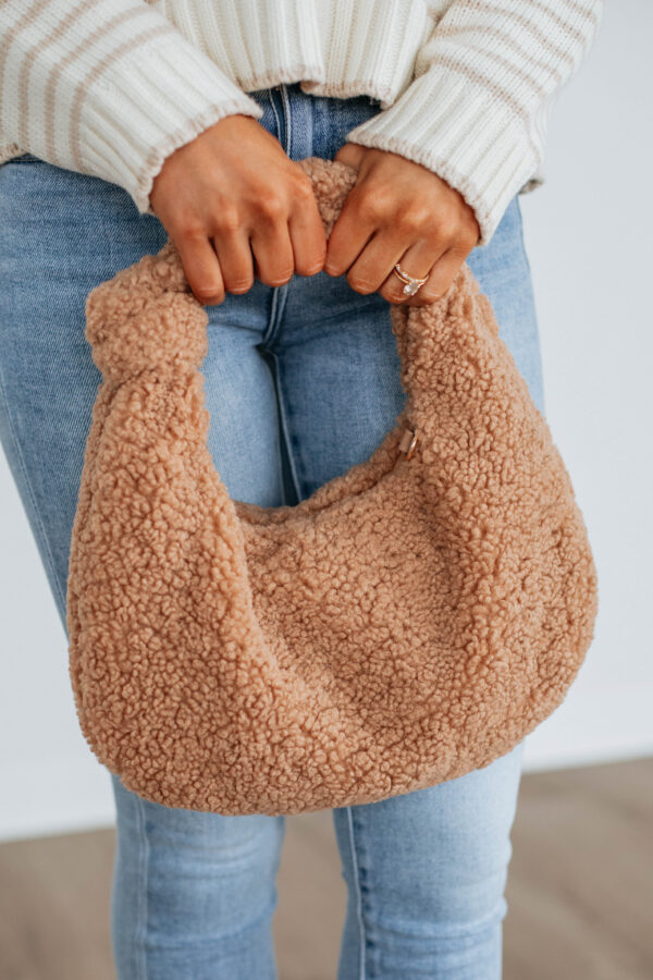 Cozy Touch Sherpa Bag - Image 2