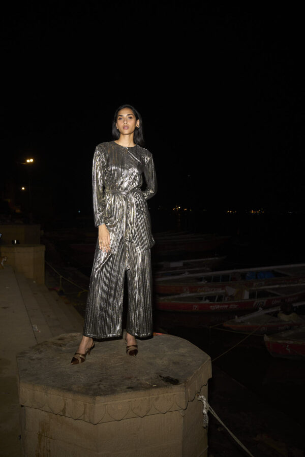 Pleated Lamé Pant - Image 15