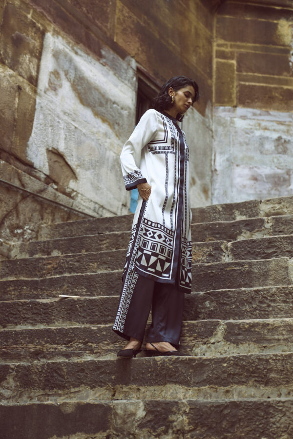 Geo Tribal Printed Top - Image 8