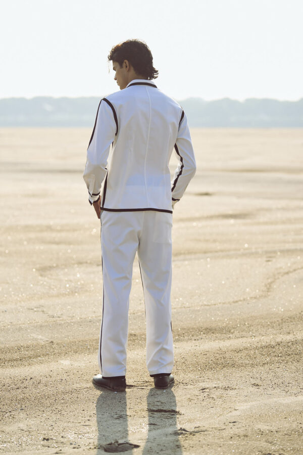 Outline Shirt - Image 17