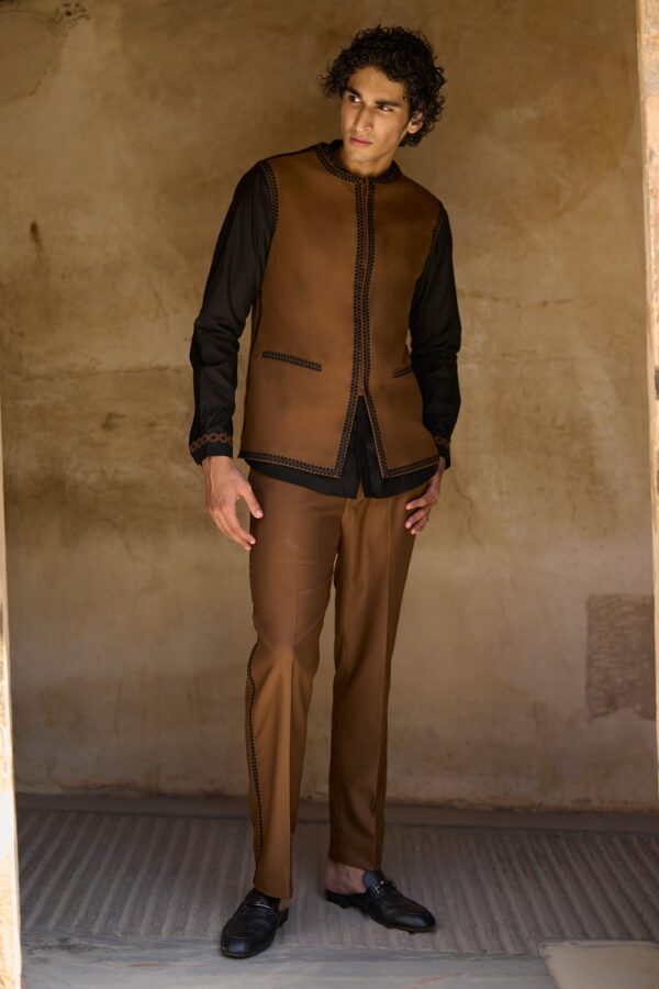 Border Embroidered Bandi, Shirt and Pant - Image 14