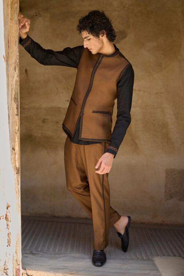 Border Embroidered Bandi, Shirt and Pant - Image 17