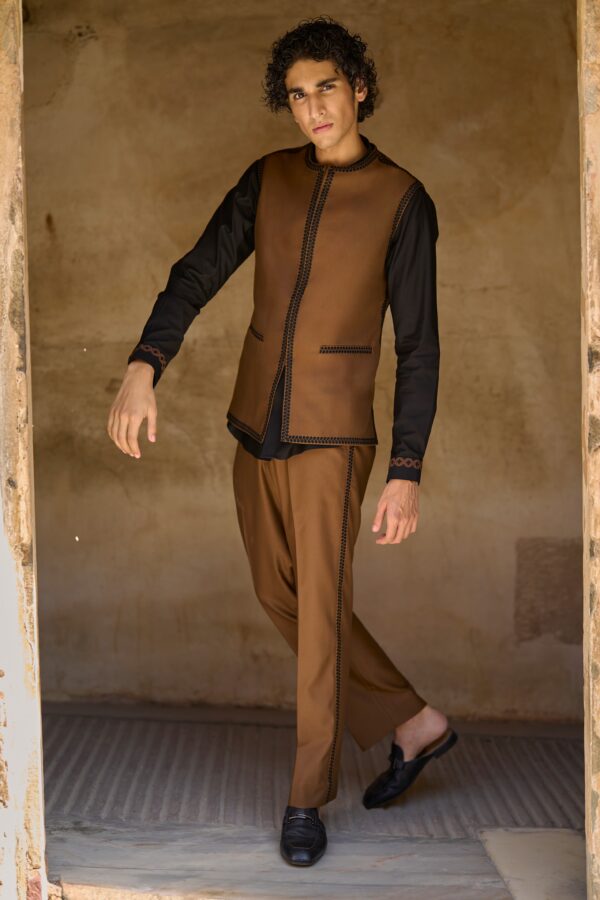 Border Embroidered Bandi, Shirt and Pant - Image 18