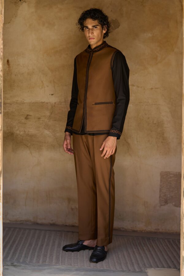 Border Embroidered Bandi, Shirt and Pant - Image 30