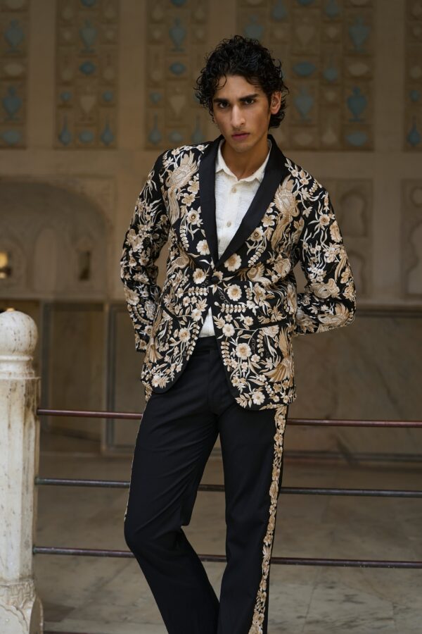 Side Embroidered Pant - Image 15