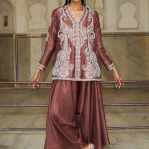 Sienna Embroidered Set