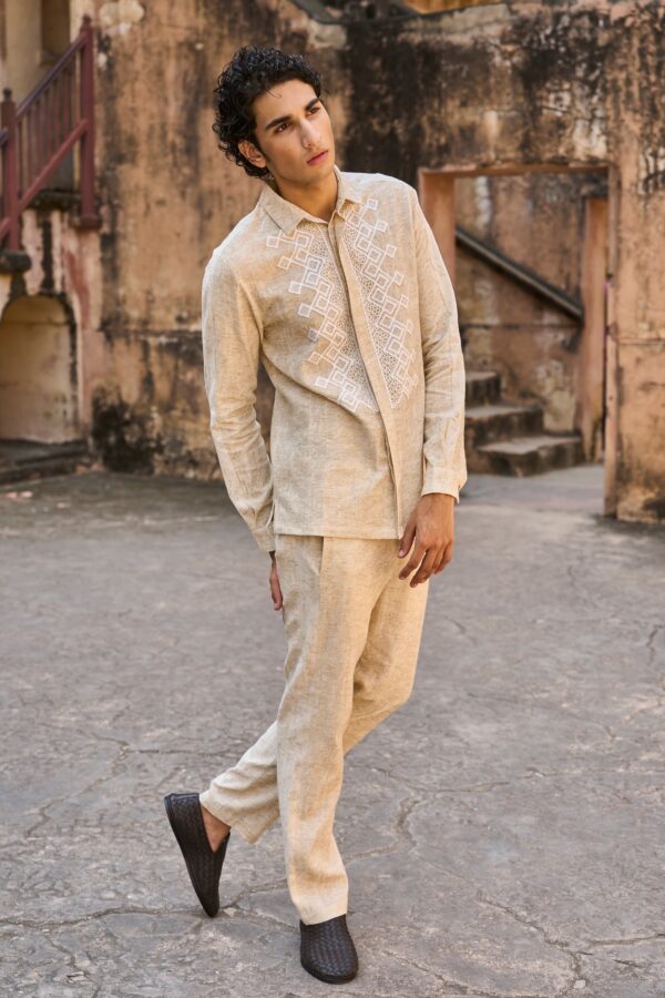 Textured Linen Shirt - Image 20