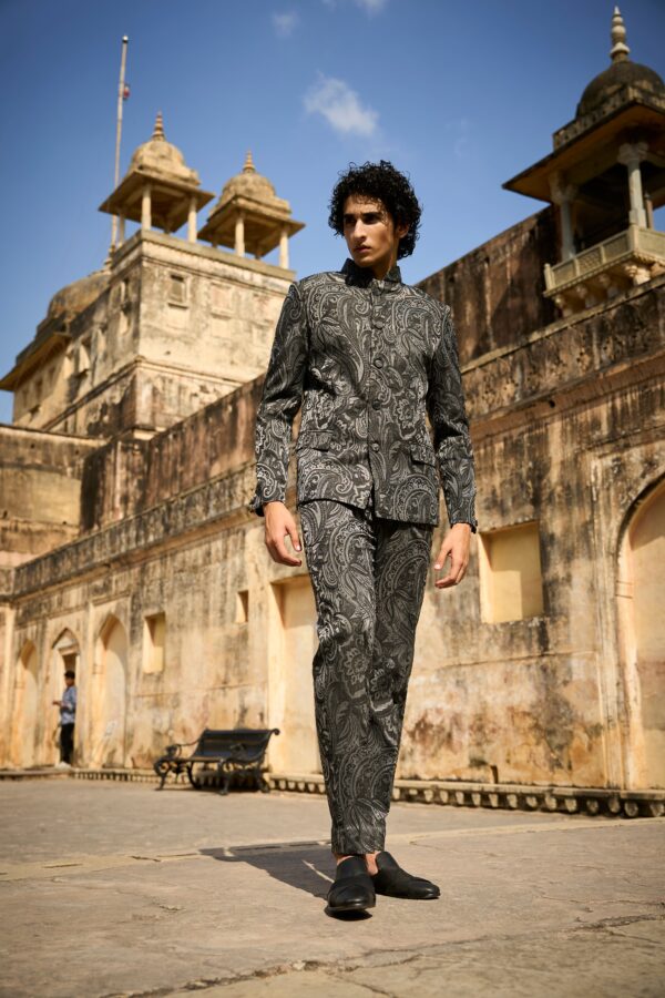 Paisley Band Collar Jacket - Image 12