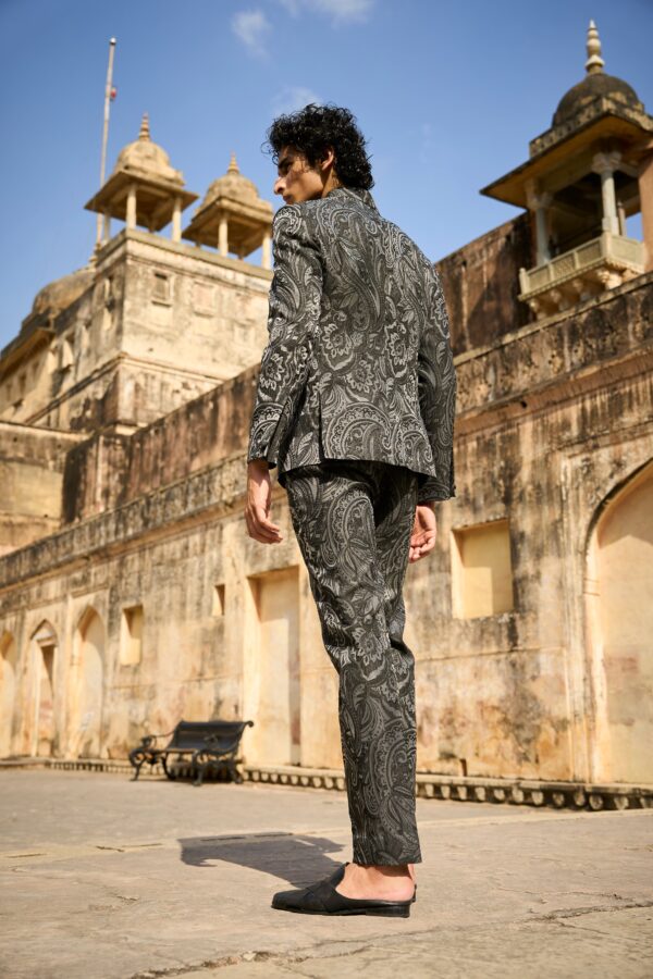 Paisley Band Collar Jacket - Image 19