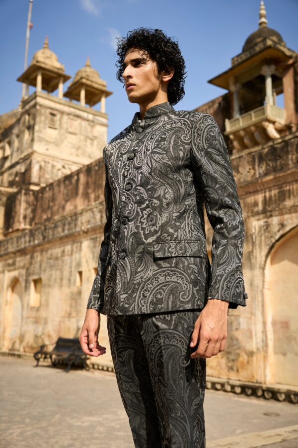 Paisley Suit and Shirt - Image 3