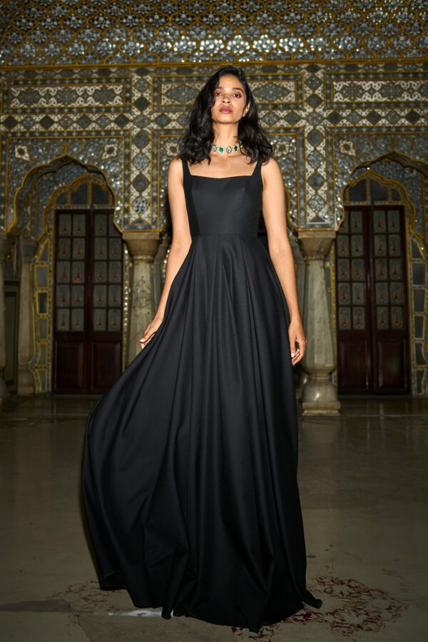 Black Flare Gown - Image 8