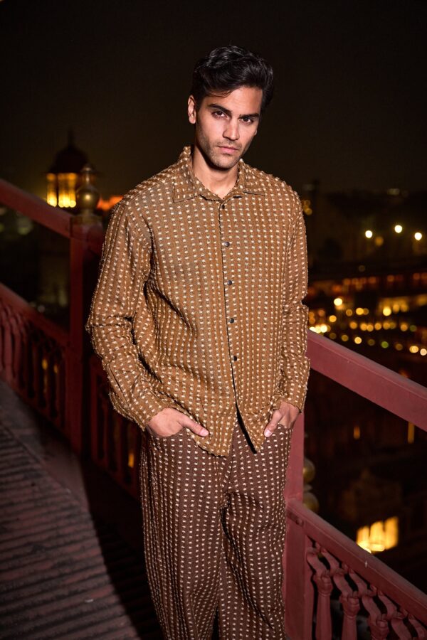 Patterned Denim Shirt - Image 5