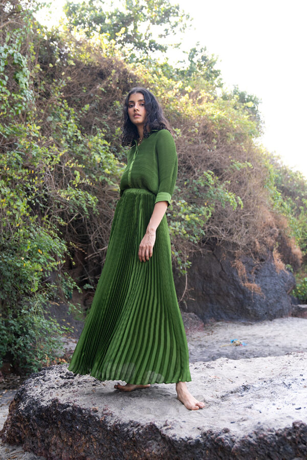 Green Pleated Shirt - Image 10