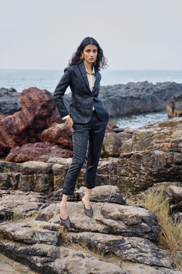 Black Brocade Suit - Image 3