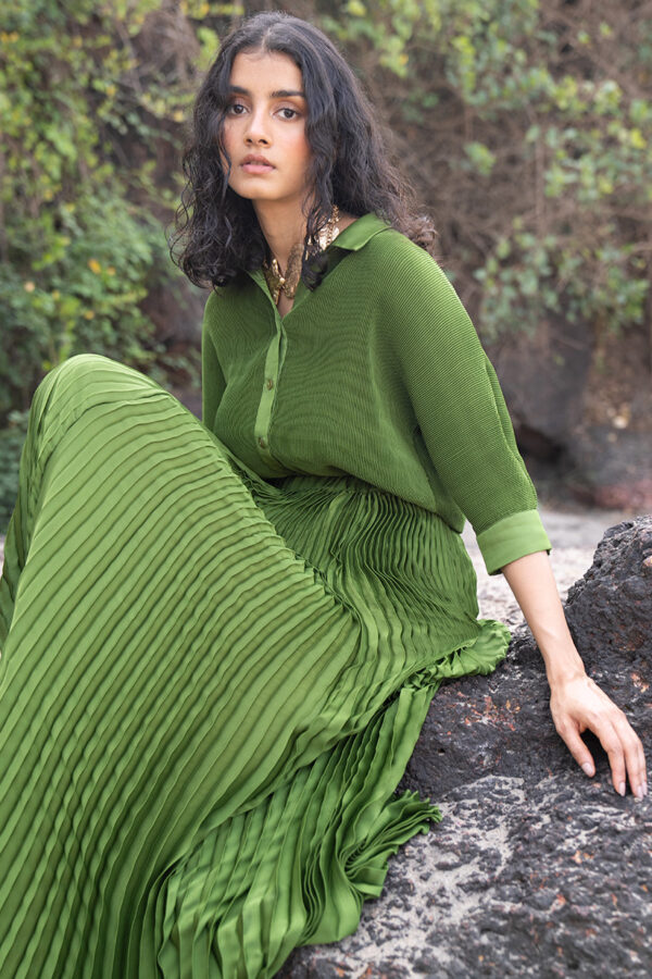 Green Pleated Shirt - Image 12