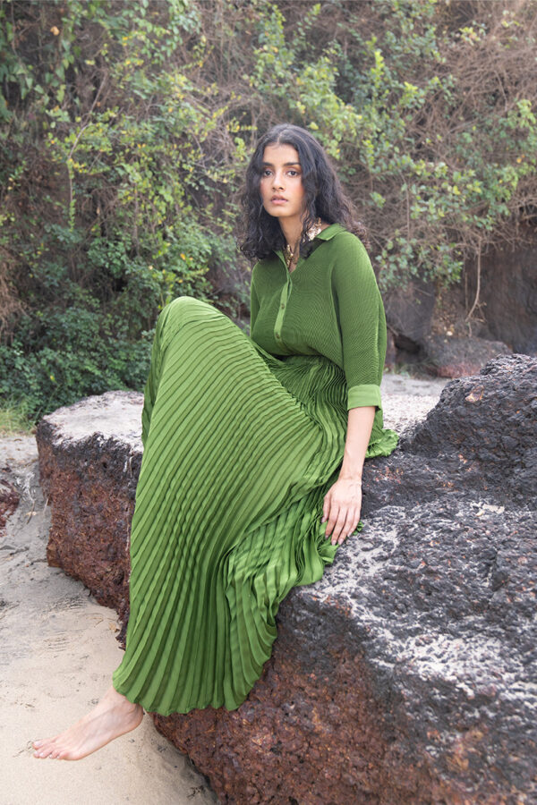 Green Pleated Shirt - Image 14