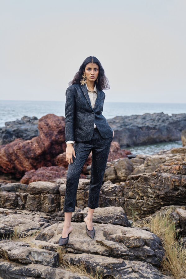 Black Brocade Suit - Image 12