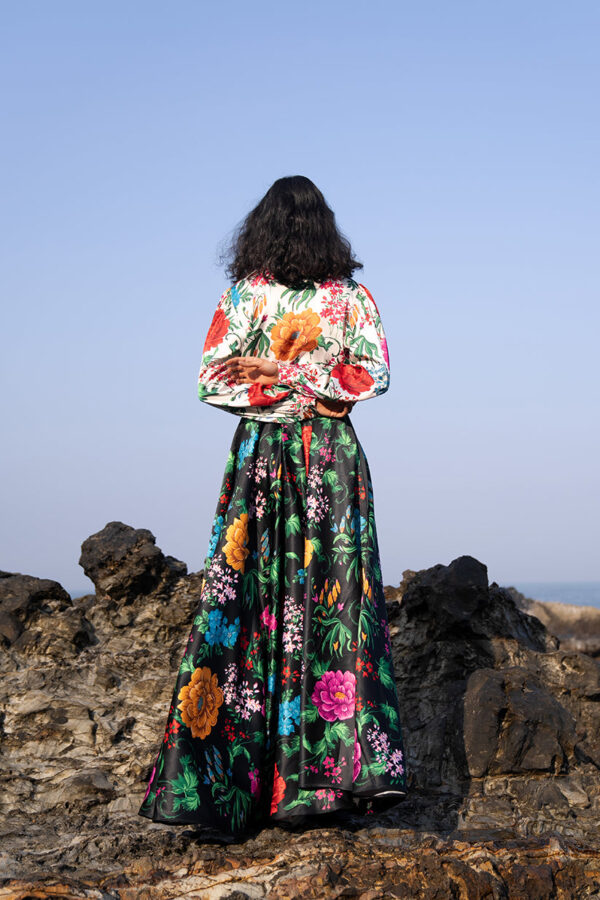 Floral Printed Maxi Skirt Set - Image 2