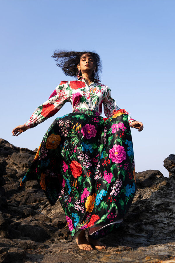 Floral Printed Maxi Skirt Set - Image 13
