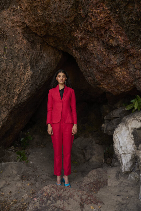 Red Linen Suit - Image 3
