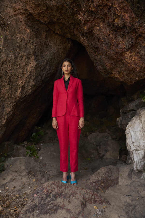 Red Linen Suit - Image 9
