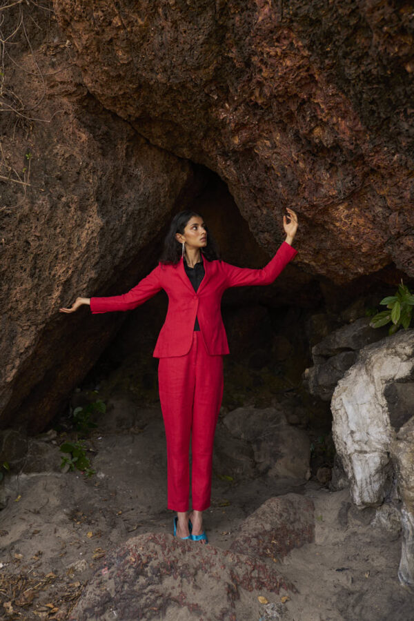 Red Linen Suit - Image 5