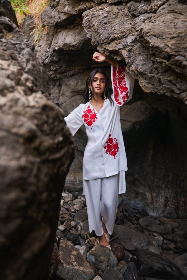 Longline Placement Embroidered Set - Image 11