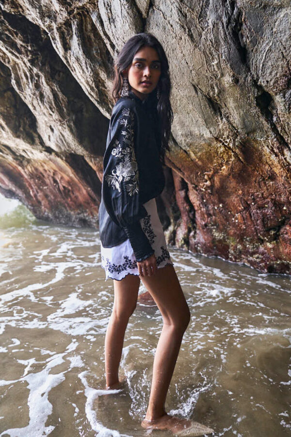 Embroidered White Denim Shorts - Image 18