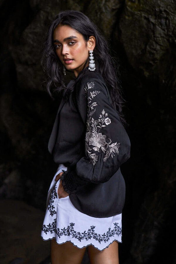 Embroidered White Denim Shorts - Image 22