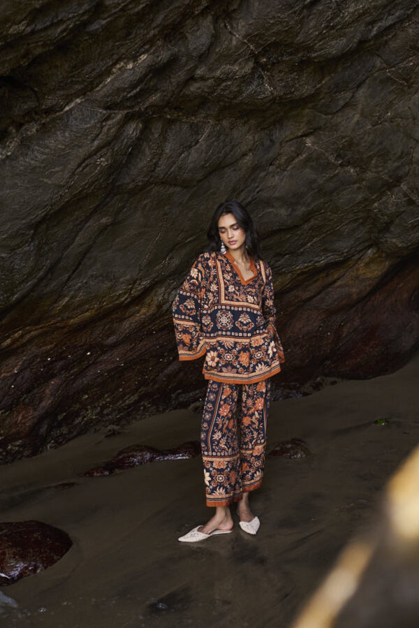 Earth Toned Printed Set - Image 5