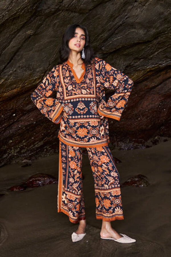 Earth Toned Printed Top - Image 6