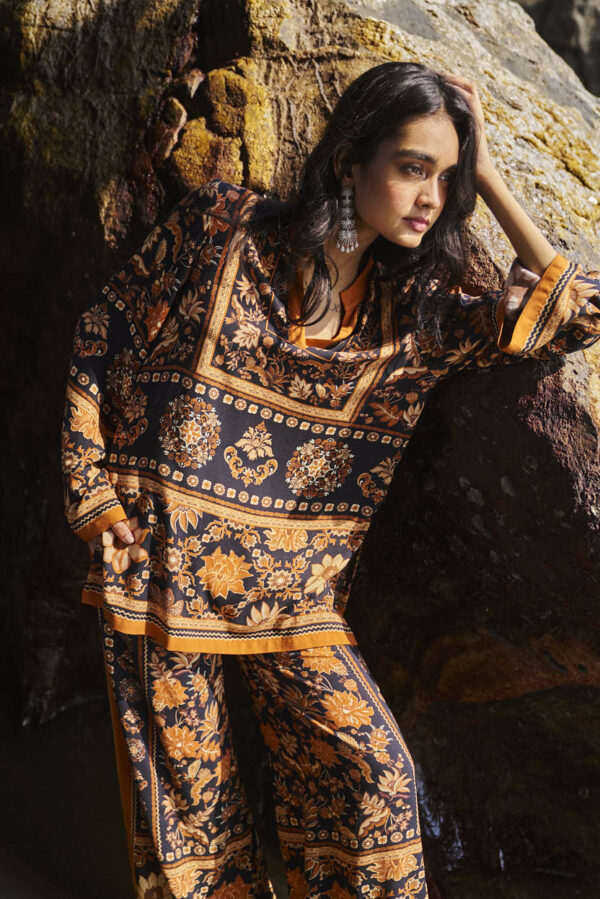 Earth Toned Printed Set - Image 22