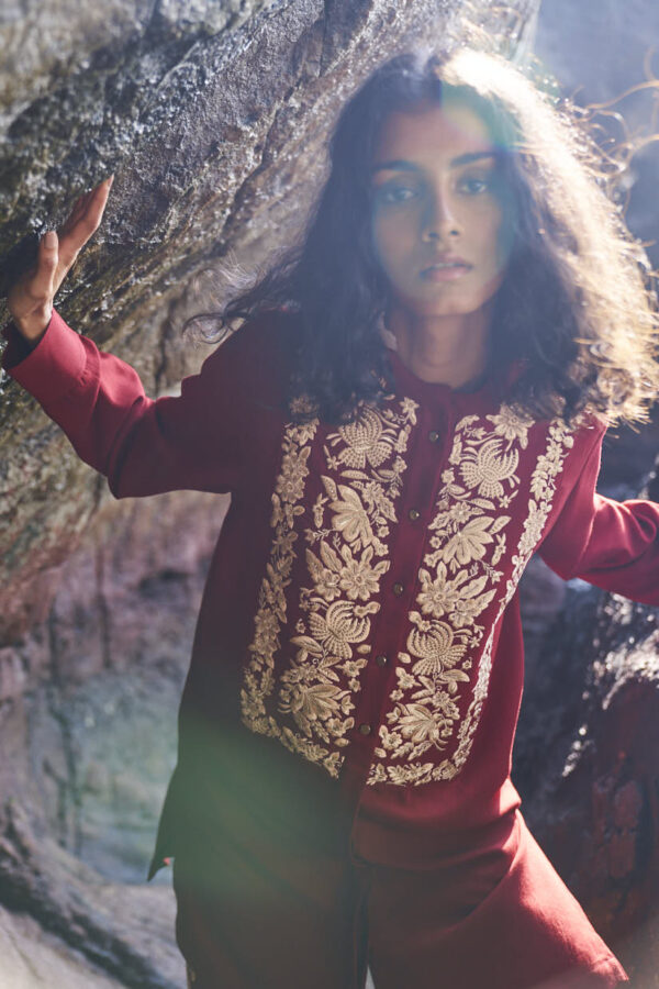 Floral Embroidered Long Shirt - Image 16