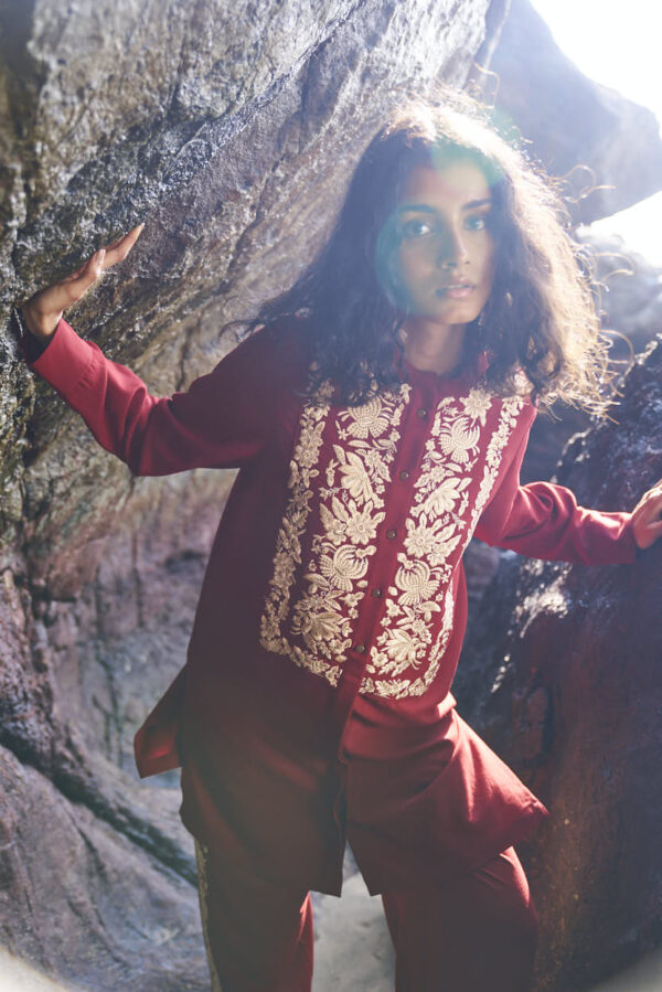 Floral Embroidered Long Shirt - Image 17