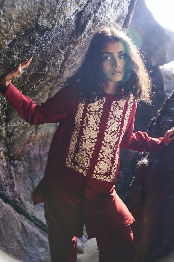 Floral Embroidered Long Shirt - Image 18