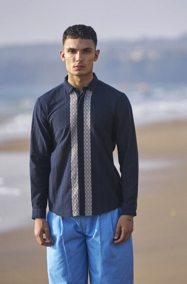 Front & Back Border Shirt - Image 5