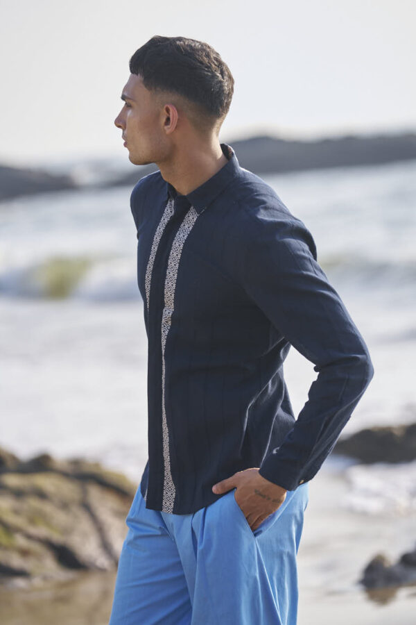Front & Back Border Shirt - Image 14