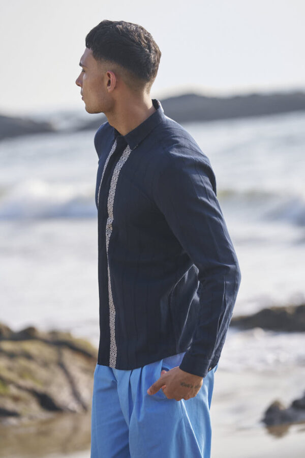 Front & Back Border Shirt - Image 15