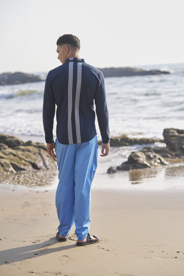Front & Back Border Shirt - Image 21