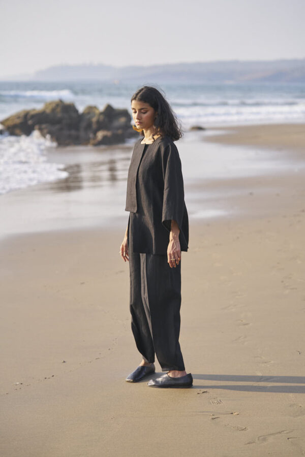 Inverted Pleat Linen Pant - Image 4