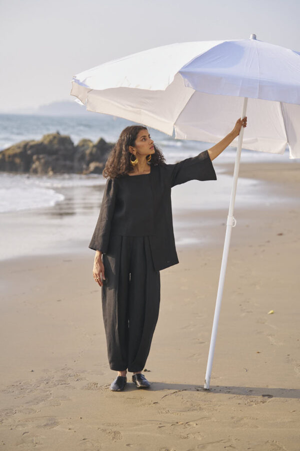 Inverted Pleat Linen Pant - Image 10
