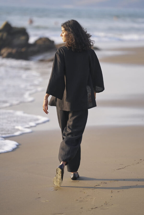 Inverted Pleat Linen Pant - Image 13