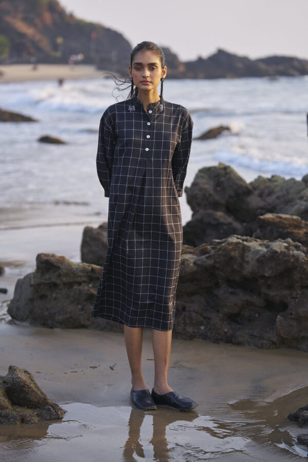 Back Twist Shirt Dress - Image 21