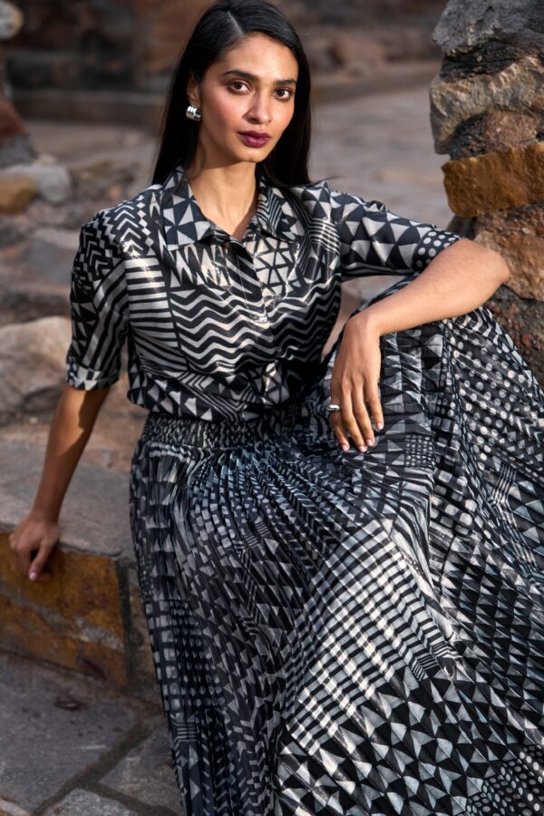 Tribal Shimmer Shirt - Image 3