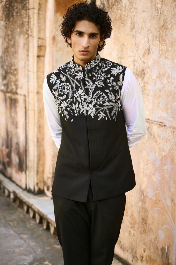 Embroidered Bandi Jacket
