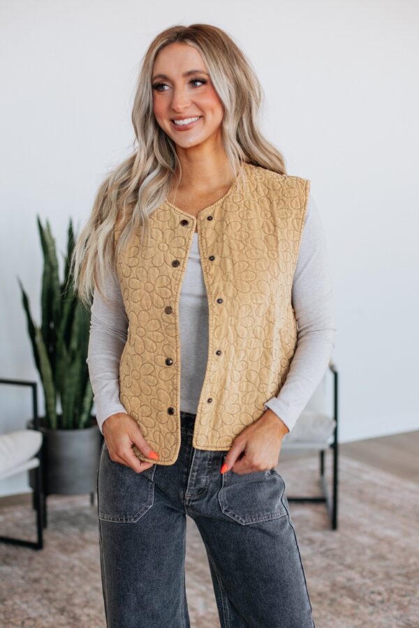 Capella Quilted Vest - Image 3