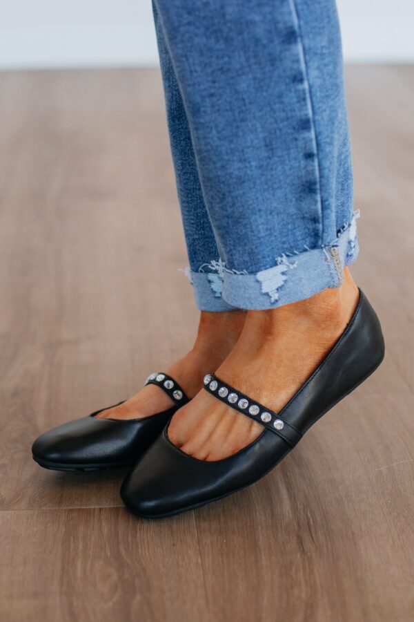 Setting Things Straight Ballet Flats - Black - Image 4