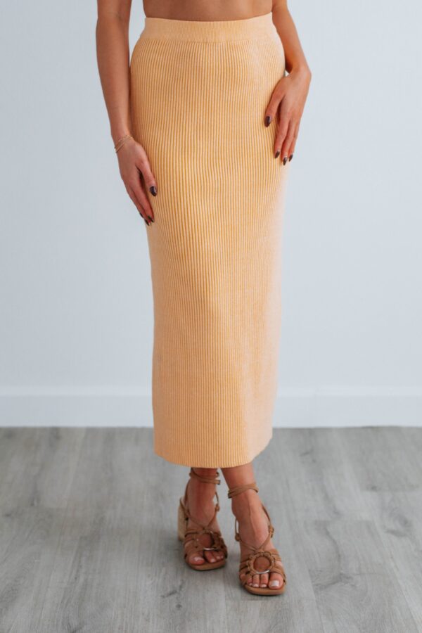 Keelia Ribbed Skirt - Image 3