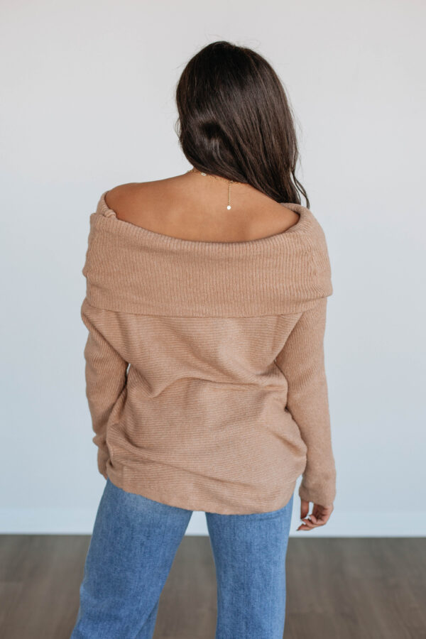 Lynn Off The Shoulder Top - Image 5